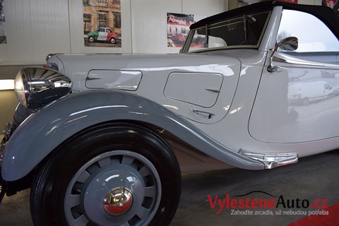 Citroen 11 Cabriolet Avant (1939)