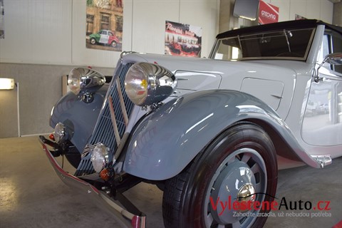 Citroen 11 Cabriolet Avant (1939)