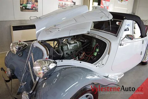 Citroen 11 Cabriolet Avant (1939) - Renovace a keramická ochrana laku