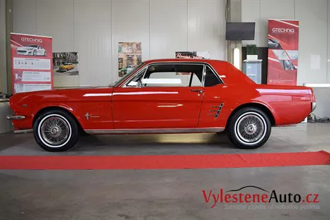 Ford Mustang 1966 - Renovace a keramická ochrana laku