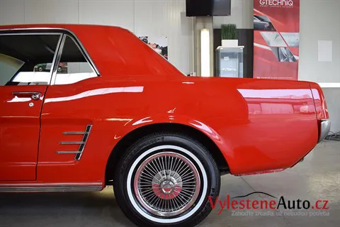 Ford Mustang 1966 - Renovace a keramická ochrana laku