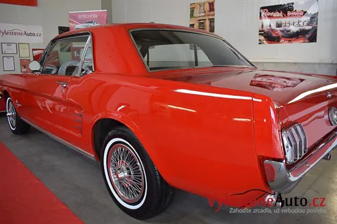 Ford Mustang 1966 - Renovace a keramická ochrana laku