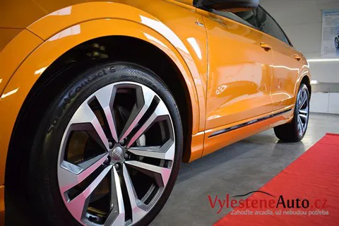 Audi Q8 - Renovace a keramická ochrana laku