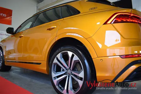 Audi Q8 - Renovace a keramická ochrana laku