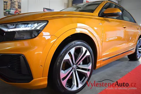 Audi Q8 - Renovace a keramická ochrana laku