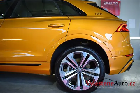 Audi Q8 - Renovace a keramická ochrana laku