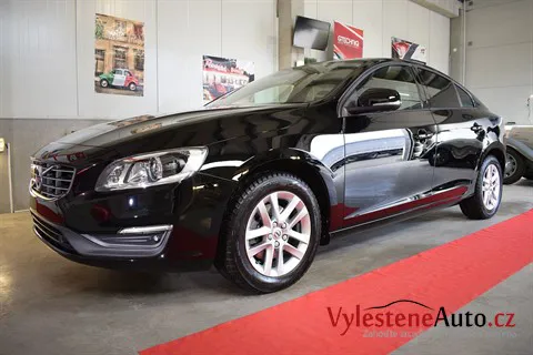 Volvo S60 - Renovace a keramická ochrana laku