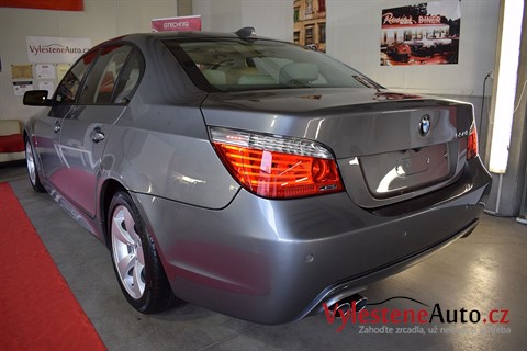 BMW 550i