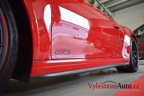 Porsche 911 GTS - Renovace a ochrana laku