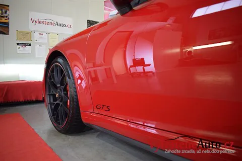 Porsche 911 GTS - Renovace a ochrana laku