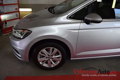 VW Touran - Renovace a keramická ochrana laku