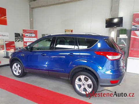 Ford Kuga - Renovace a keramická ochrana laku