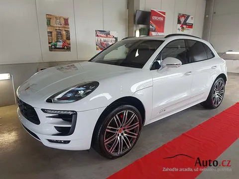 Porsche Macan GTS - Renovace a keramická ochrana laku