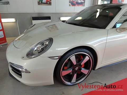 Porsche 911 50th Anniversary - Renovace a keramická ochrana laku