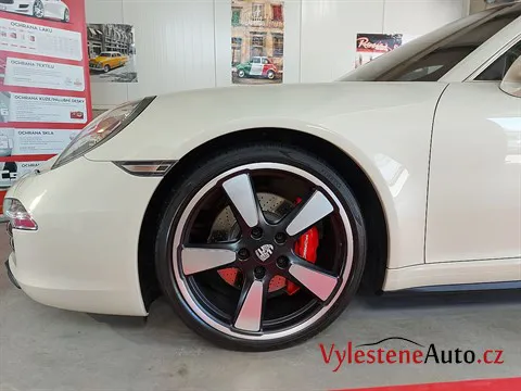 Porsche 911 50th Anniversary - Renovace a keramická ochrana laku