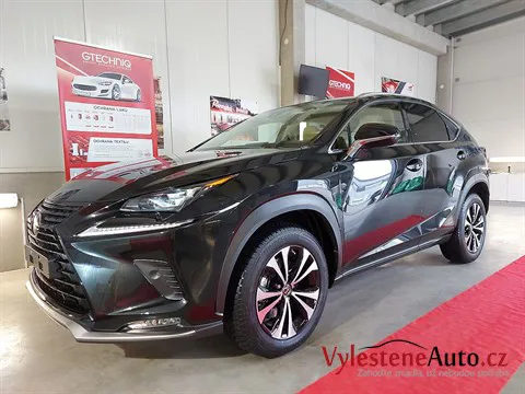 Lexus NX Hybrid - Leštění a keramická ochrana laku