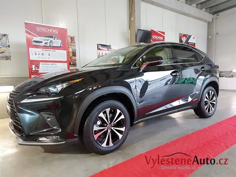 Lexus NX Hybrid - Leštění a keramická ochrana laku