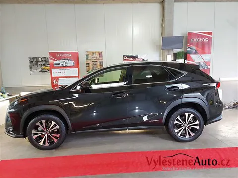 Lexus NX Hybrid - Leštění a keramická ochrana laku