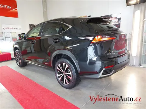 Lexus NX Hybrid - Leštění a keramická ochrana laku