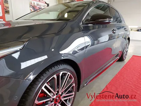 Kia Ceed GT kombi - Leštění a keramická ochrana laku