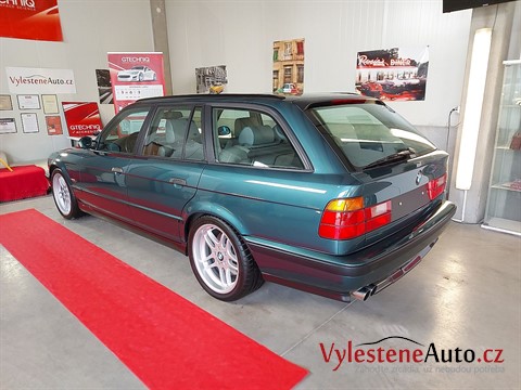 BMW M5 e34 kombi