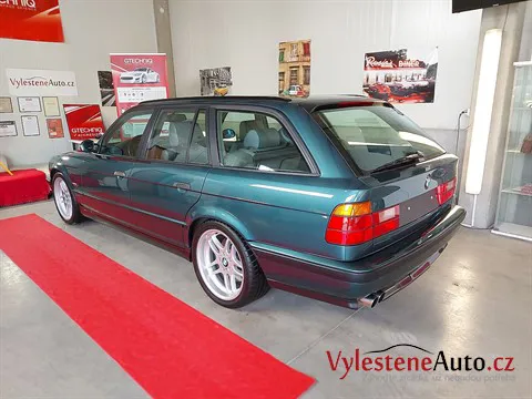 BMW M5 e34 kombi - Leštění a keramická ochrana laku