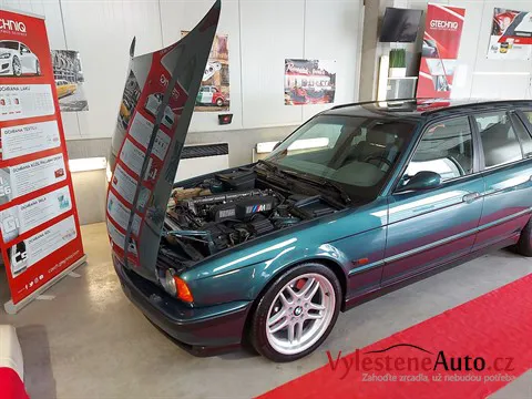 BMW M5 e34 kombi - Leštění a keramická ochrana laku