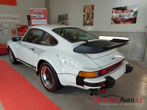 Porsche 911 turbo (1969) - Jemné leštění laku