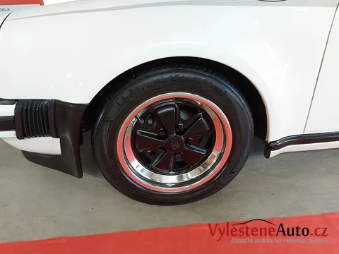 Porsche 911 turbo (1969) - Jemné leštění laku