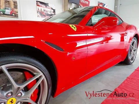 Ferrari California T - Leštění a keramická ochrana laku