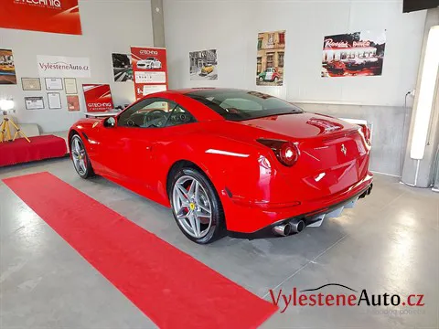 Ferrari California T - Leštění a keramická ochrana laku