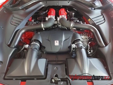 Ferrari California T