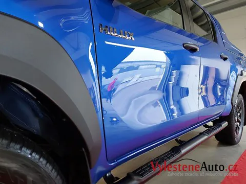 Toyota Hilux - Leštění a keramická ochrana laku