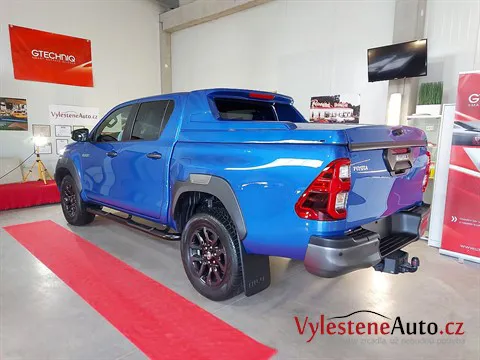 Toyota Hilux - Leštění a keramická ochrana laku