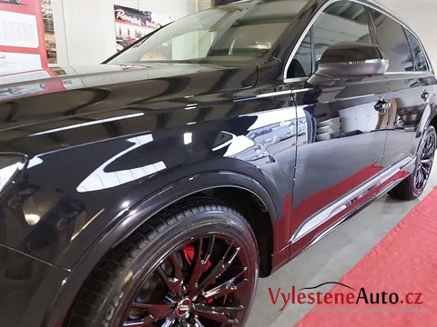 Audi Q7 - Leštění a keramická ochrana laku