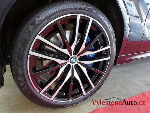 BMW X6 50d - Leštění a keramická ochrana laku