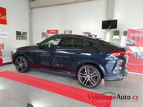 BMW X6 50d - Leštění a keramická ochrana laku