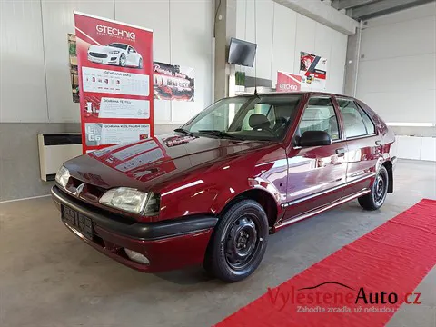 Renault 19 - Leštění a keramická ochrana laku