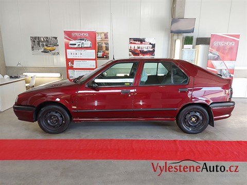 Renault 19