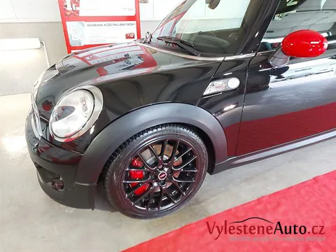Mini Cooper John Cooper Works - Leštění a keramická ochrana laku