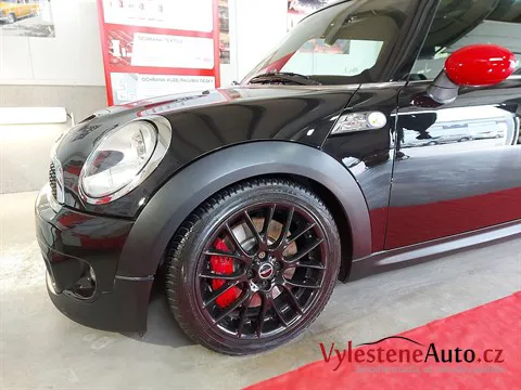Mini Cooper John Cooper Works - Leštění a keramická ochrana laku