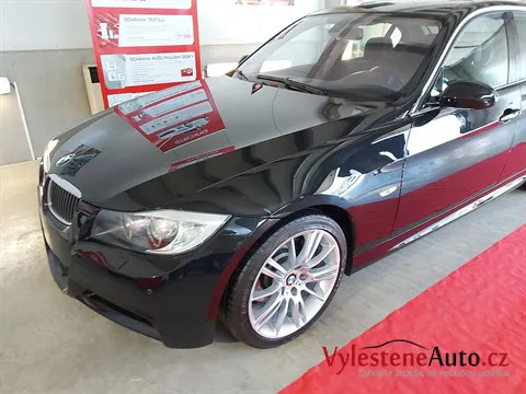 BMW 330i - Leštění a keramická ochrana laku