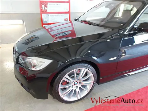 BMW 330i - Leštění a keramická ochrana laku