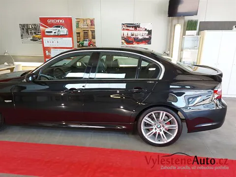 BMW 330i - Leštění a keramická ochrana laku