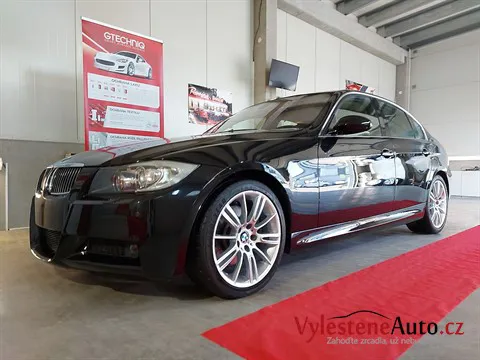 BMW 330i - Leštění a keramická ochrana laku