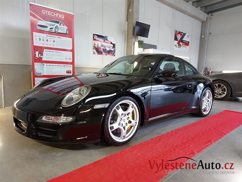 Porsche 911 Carrera