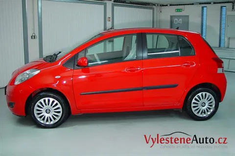 Toyota Yaris 1.3 VVT-i - Leštění laku