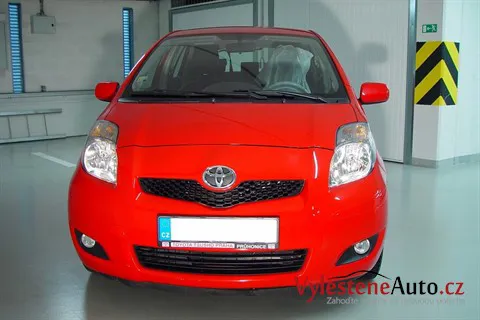 Toyota Yaris 1.3 VVT-i - Leštění laku