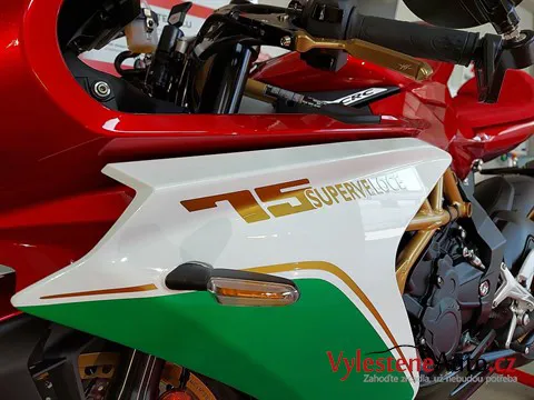 MV Agusta 75 Superveloce - Leštění a keramická ochrana laku
