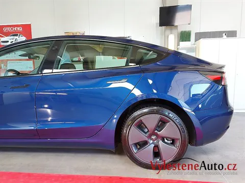 Tesla Model 3 - Renovace a keramická ochrana laku